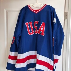 USA hockey jersey
